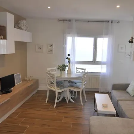 Piso De Lujo En 1 Linea De Playa Y Centro De Apartamento Gijón
