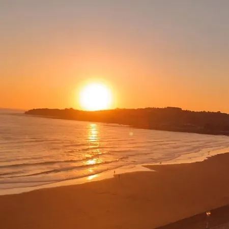 Piso De Lujo En 1 Linea De Playa Y Centro De Gijón