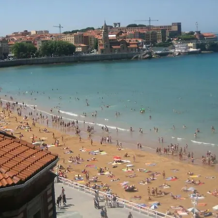 Piso De Lujo En 1 Linea De Playa Y Centro De Apartamento *